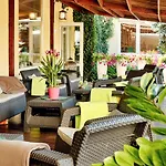 Bed and breakfast Falenty Biznes I Wypoczynek