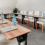 Falenty Biznes I Wypoczynek 4* Raszyn