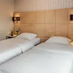 Bed and breakfast Falenty Biznes I Wypoczynek Raszyn