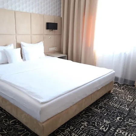 Falenty Biznes I Wypoczynek Bed and Breakfast Raszyn