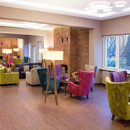 Falenty Biznes I Wypoczynek 4*