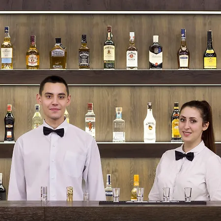 Falenty Biznes I Wypoczynek 4* Raszyn