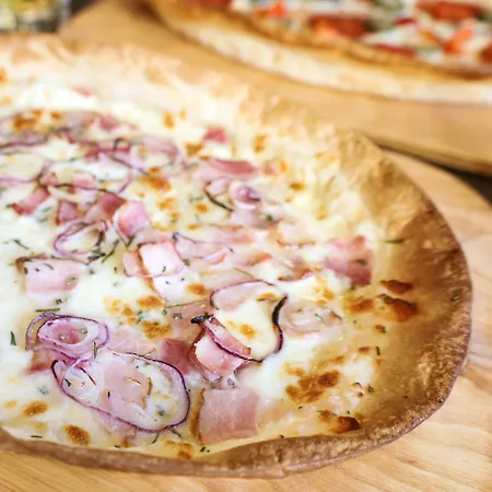 Nocleg ze śniadaniem Falenty Biznes I Wypoczynek