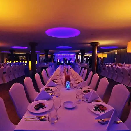 住宿加早餐酒店 Falenty Biznes I Wypoczynek 4*
