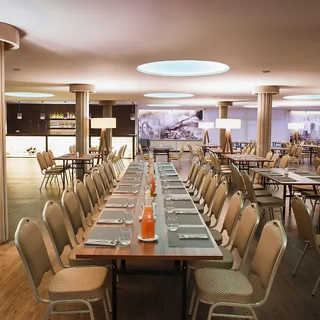住宿加早餐酒店 Falenty Biznes I Wypoczynek