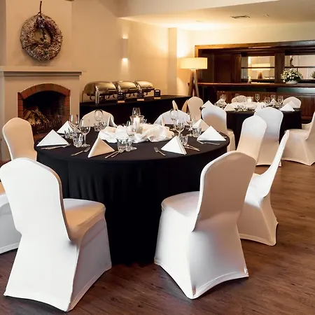 Bed and Breakfast Falenty Biznes I Wypoczynek 3*