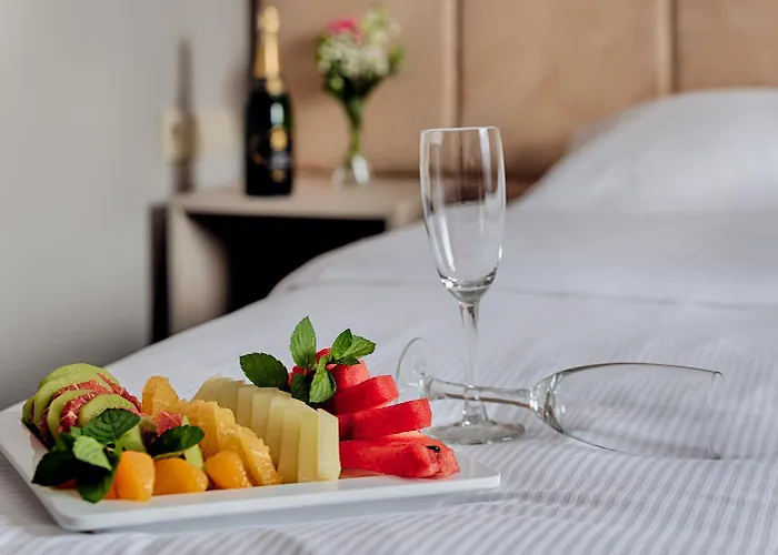 לינה וארוחת בוקר Falenty Biznes I Wypoczynek