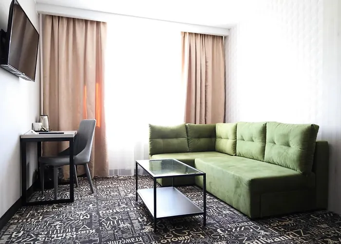 Nocleg ze śniadaniem Falenty Biznes I Wypoczynek 4*