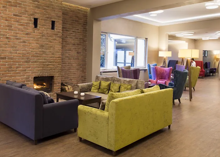 Falenty Biznes I Wypoczynek 4* רשין