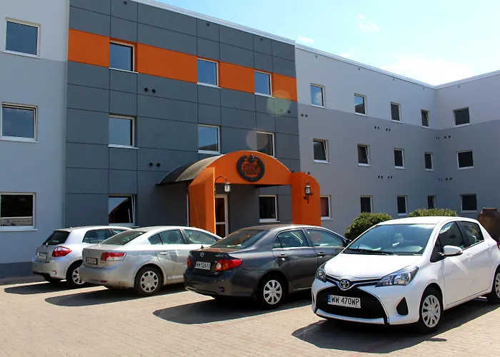 Falenty Biznes I Wypoczynek Nocleg ze śniadaniem 4*