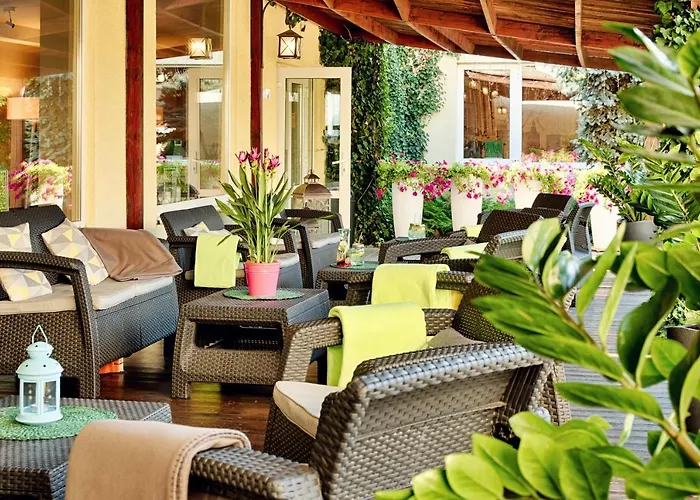 לינה וארוחת בוקר Falenty Biznes I Wypoczynek